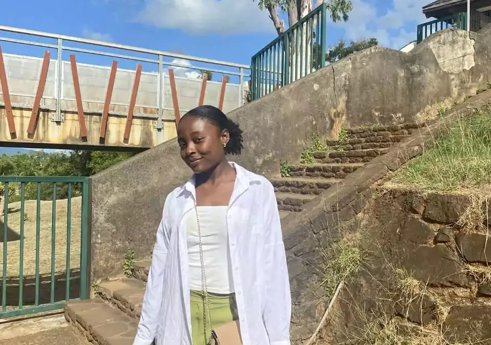 CYCLONE À MAYOTTE : LE COMBAT DE NASTA POUR CONTINUER L’ÉCOLE